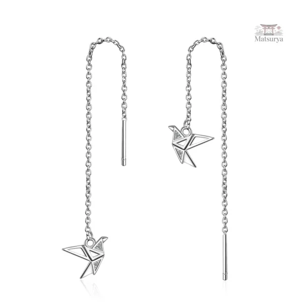 Design élégant de boucle d'oreille grue traditionnelle