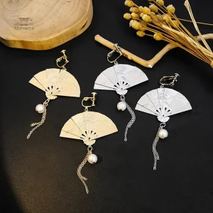 Boucle d'oreille éventail japonaise élégante