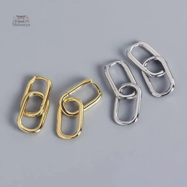 Élégantes boucles d'oreilles japonaises à motifs raffinés