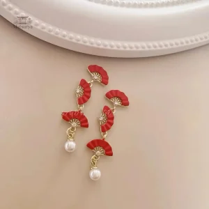 Accessoire japonais : boucles d'oreilles rouge vif