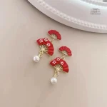 Boucles d'oreilles en éventail avec design japonais