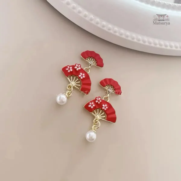 Boucles d'oreilles en éventail avec design japonais