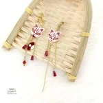 Accessoire de mode japonais : boucles renard