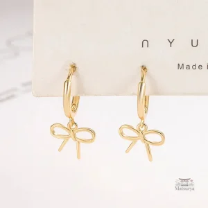 Bijoux japonais en forme de nœud doré