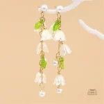 Bijoux japonais avec motif de fleur de muguet