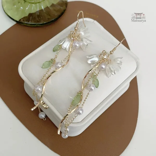 Boucles d'oreilles artisanales inspirées du muguet