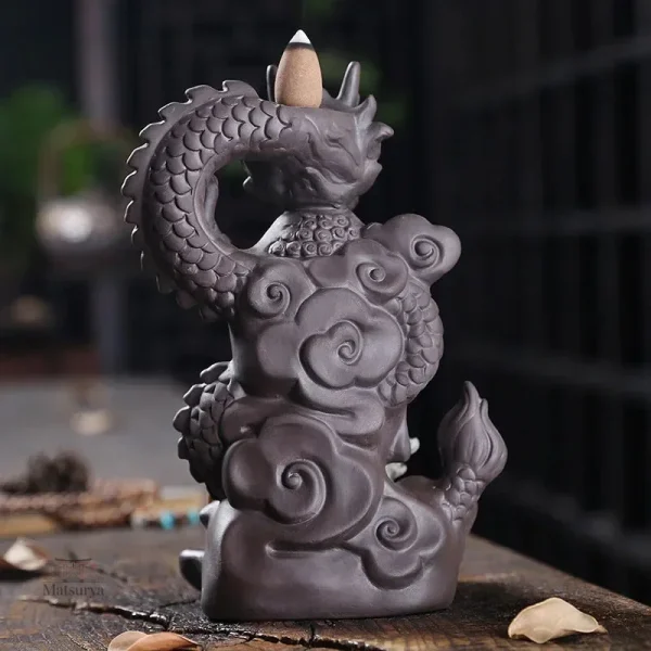 Fontaine à encens design dragon pour ambiance apaisante