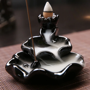 Brûleur d'Encens à Refoulement élégant pour ambiance relaxante