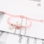 Bracelet à breloque japonais élégant et coloré