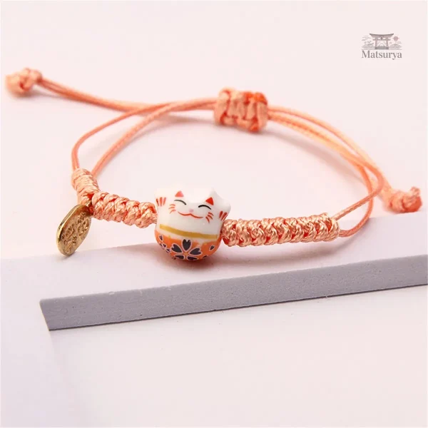 Bracelet chat en style japonais