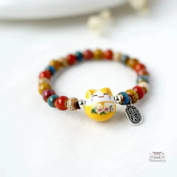 Accessoire japonais en forme de chat