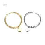 Bracelet orné d'un symbole de cœur