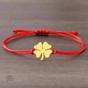 Bracelet japonais avec breloque en forme de trèfle
