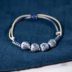 Accessoire japonais en perles et cordon