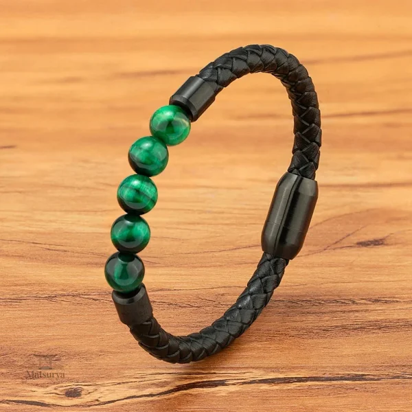 Bracelet en cuir tressé décoré d'œil de tigre