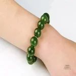 Bijou japonais, bracelet en jade raffiné