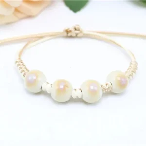 Perles Larimar sur bracelet japonais élégant