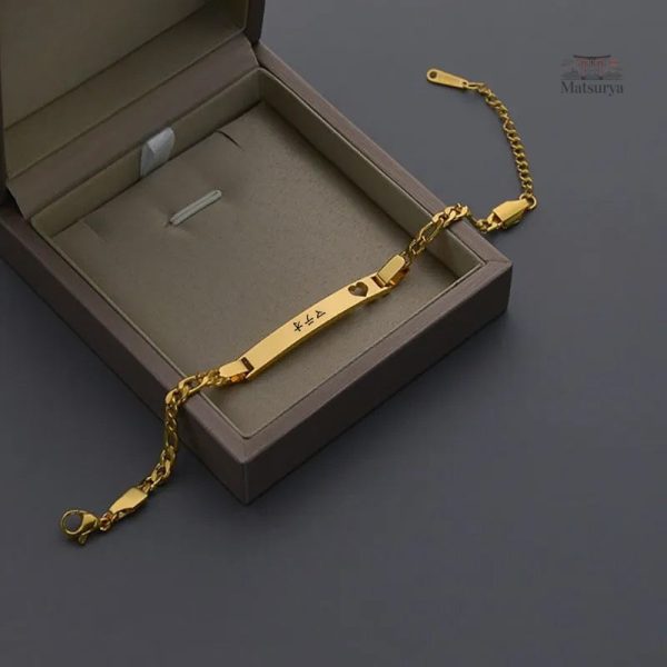 Bracelet Japonais avec motifs culturels