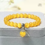 Accessoire tendance : bracelet perles d’œil de chat
