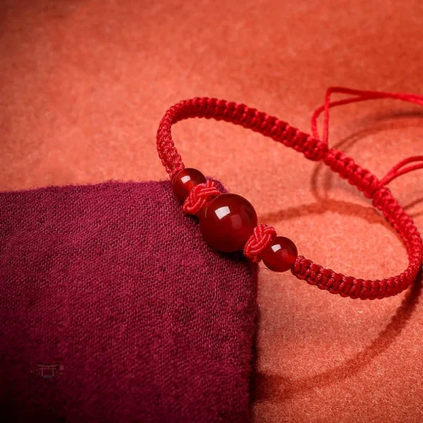Bracelet en agate rouge au style japonais