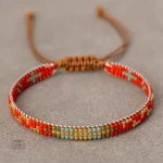 Bracelet artisanal Miyuki avec perles rouges