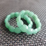 Bracelet perlé jade Japonais traditionnel