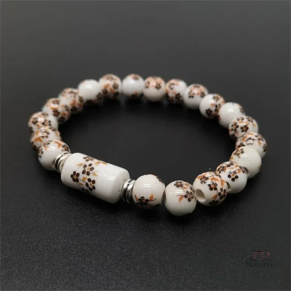 Bracelet en porcelaine avec perles japonaises
