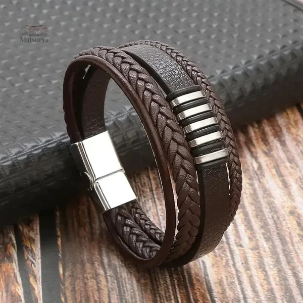 Bracelet traditionnel japonais à quatre fils tressés