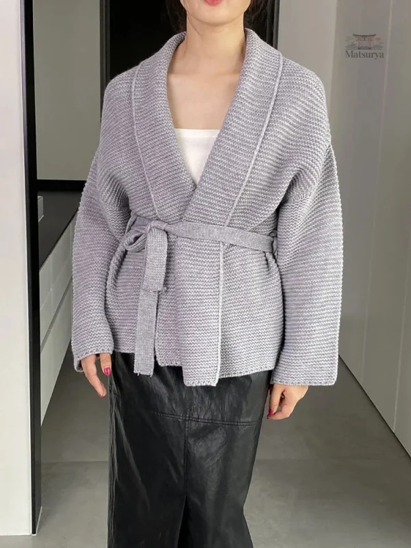 Cardigan Femme Élégant en Tricot