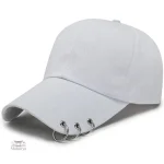 Casquette avec anneaux, un style japonais original
