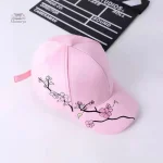 Mode japonaise : casquette à motifs fleurs