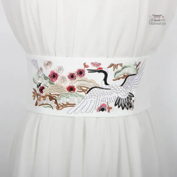 Ceinture japonaise ornée de grues élégantes