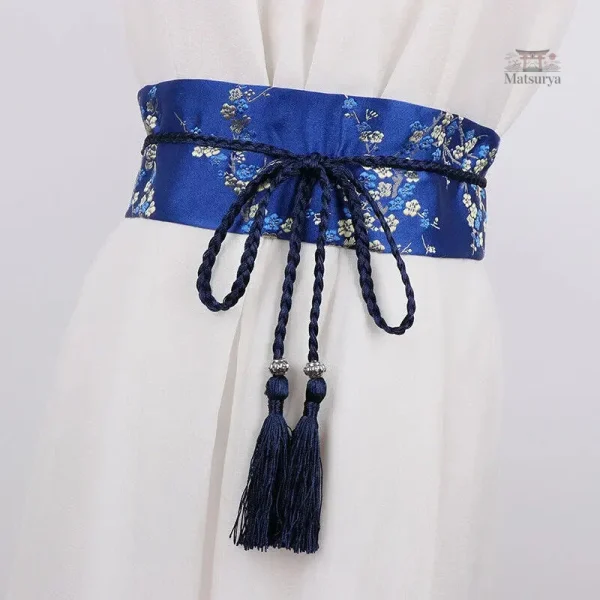 Ceinture obi large pour un look contemporain