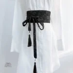 Ceinture obi noire élégante pour un style raffiné