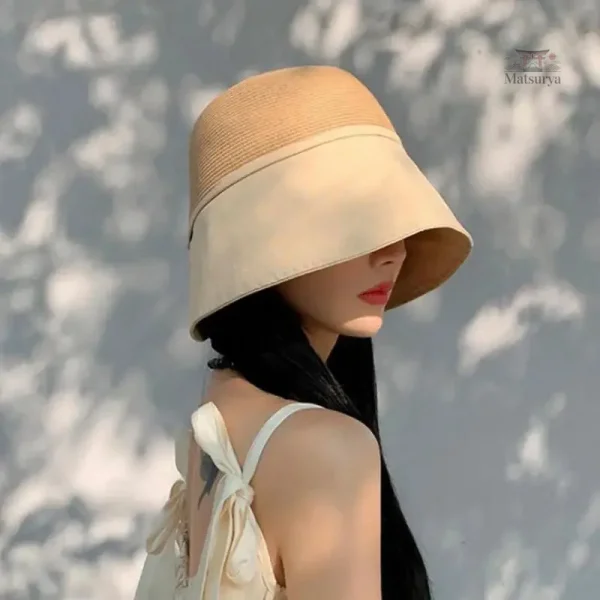 Chapeau japonais traditionnel en paille pour l'été