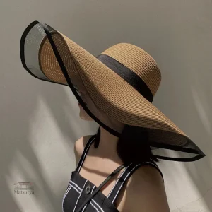 Chapeau traditionnel japonais en paille