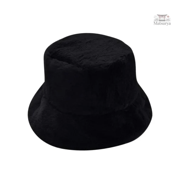 Chapeau d'Hiver japonais alliant style et praticité