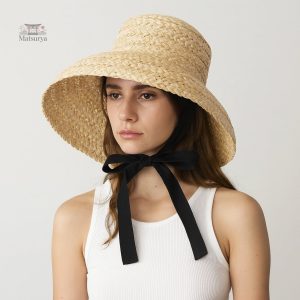 Chapeau Japonais en Raphia élégant et naturel