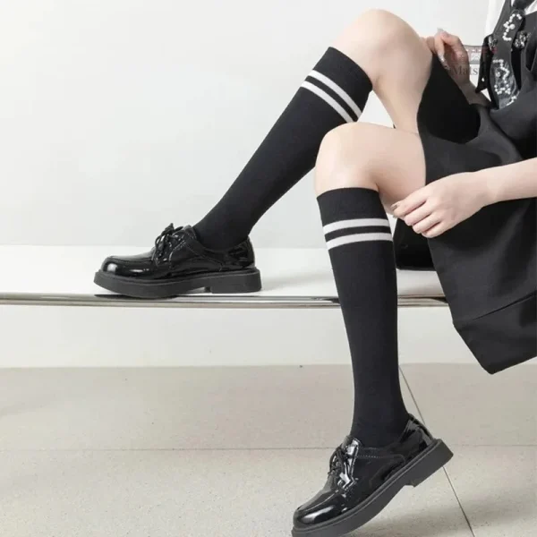 Chaussettes scolaires japonaises, confort et style