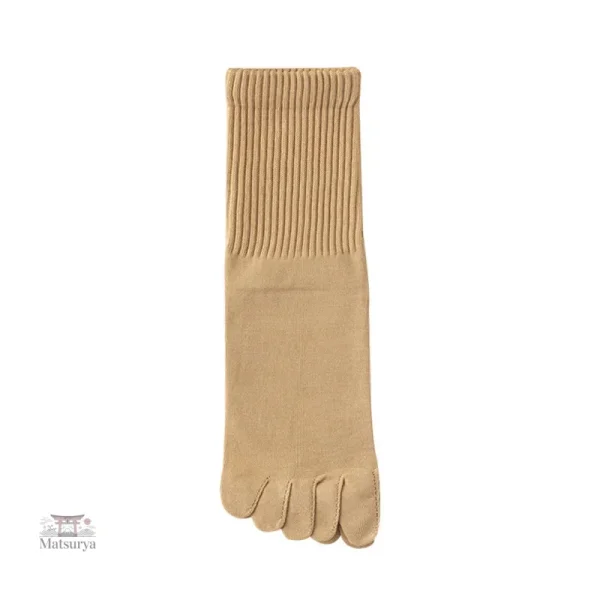 Chaussettes japonaises modernes et pratiques