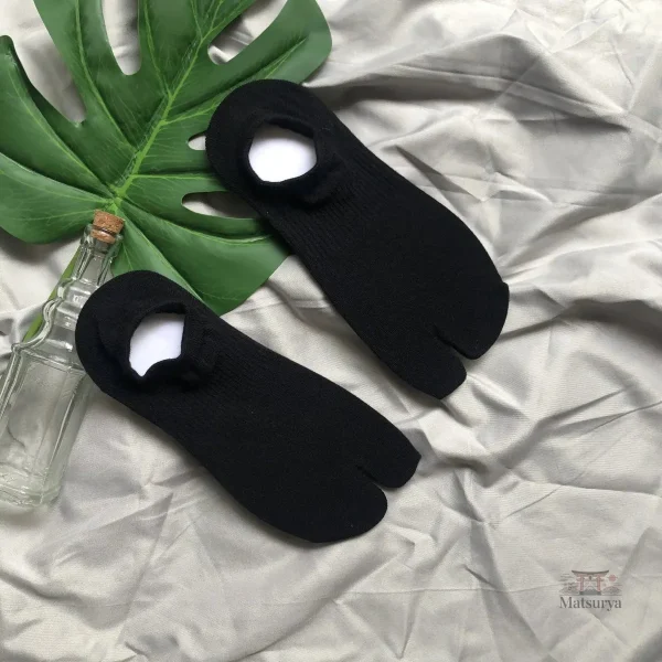 Chaussettes japonaises avec designs uniques pour femmes