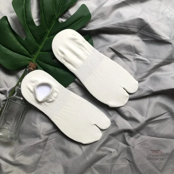 Chaussettes japonaises femme, alliées de votre look