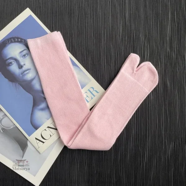Chaussettes hautes japonaises élégantes pour femmes