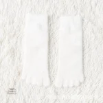Chaussettes japonaises confortables en design moderne