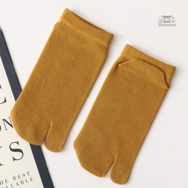 Chaussettes japonaises Tabi au design traditionnel