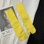 Chaussettes Tabi japonaises pour un style unique