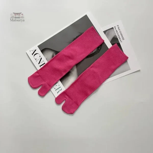 Chaussettes Tabi aux motifs colorés et originaux