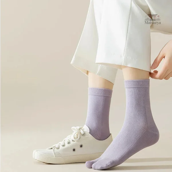 Chaussettes japonaises Tabi pour un confort optimal