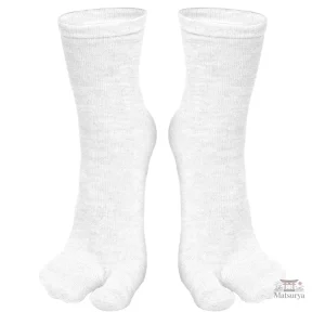 Chaussettes Tabi blanches, confort et tradition japonaise réunis