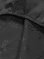 Style japonais : chemise à motifs floraux délicats